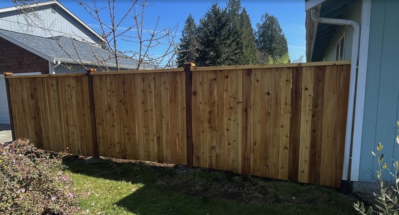 Storm-damaged fence replacement — photo 1
